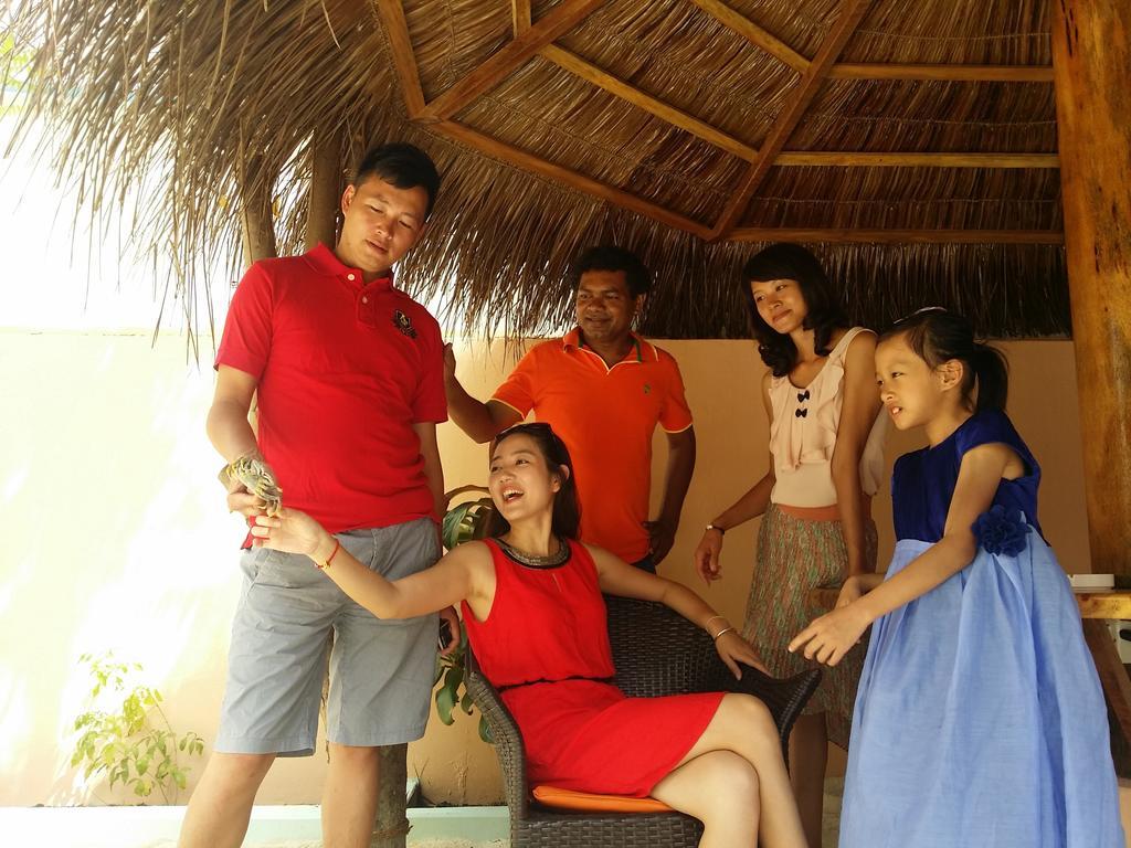 Rasdhoo Coralville Luaran gambar
